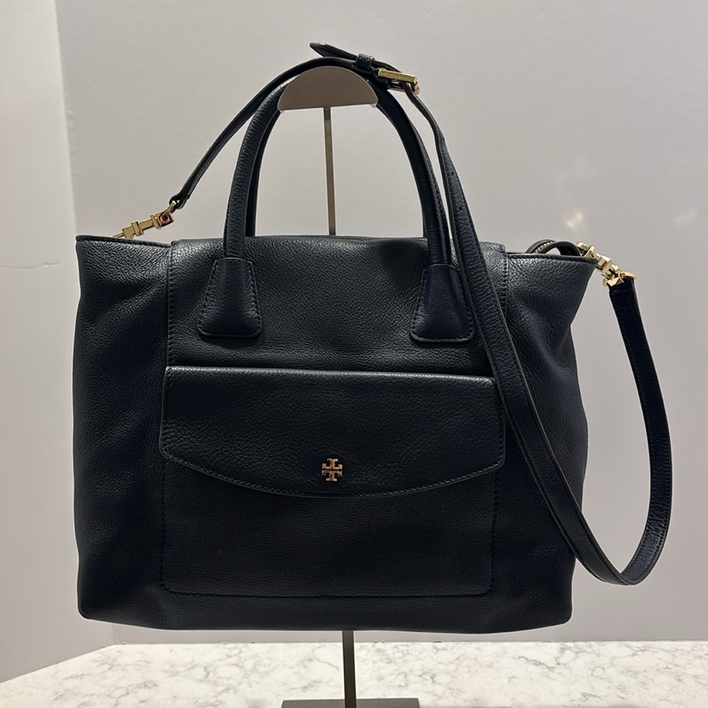 Tory Burch Emerson Navy Blue Pebbled Leather Handheld/Shoulder‎ Bag Crossbody
